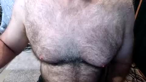 Snapshot of bobbyhill27b chatting on 06/21/26, 03:47 BobbyHill27b online show from 06/21/26, 03:47