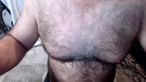 Snapshot of bobbyhill27b chatting on 07/14/26, 01:08 BobbyHill27b online show from 07/14/26, 01:08
