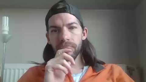 Snapshot of bobbysinger2009 chatting on 10/08/25, 12:58 bobbysinger2009 online show from 10/08/25, 12:58