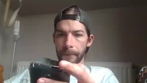 Snapshot of bobbysinger2009 chatting on 10/09/25, 02:48 bobbysinger2009 online show from 10/09/25, 02:48