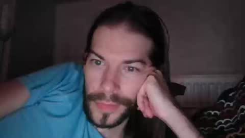 bobbysinger2009 online show from 10/28/25, 09:06