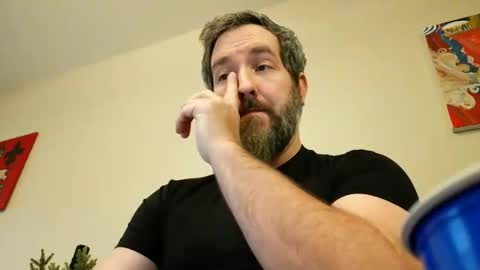 Snapshot of bobchmw chatting on 01/17/26, 02:11 Bobchmw online show from 01/17/26, 02:11