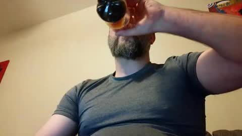 Snapshot of bobchmw chatting on 02/15/26, 07:27 Bobchmw online show from 02/15/26, 07:27