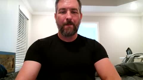 Snapshot of bobchmw chatting on 05/03/26, 01:22 Bobchmw online show from 05/03/26, 01:22