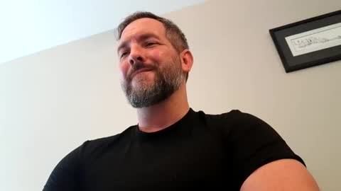Snapshot of bobchmw chatting on 05/07/26, 04:34 Bobchmw online show from 05/07/26, 04:34