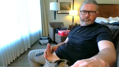 Snapshot of bobjones5003 chatting on 02/28/25, 06:09 bobjones5003 online show from 02/28/25, 06:09