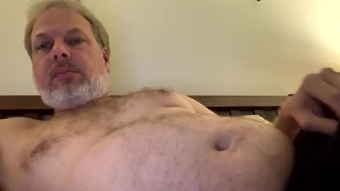 Snapshot of bobwalkjr chatting on 03/15/26, 11:11 bobwalkjr online show from 03/15/26, 11:11