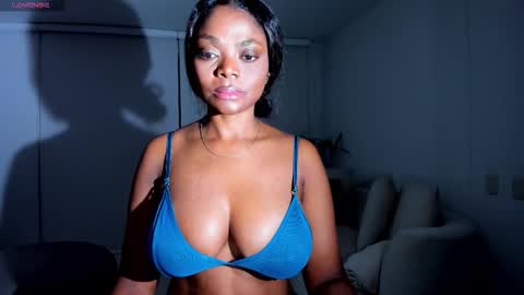 danna online show from 09/29/25, 10:09