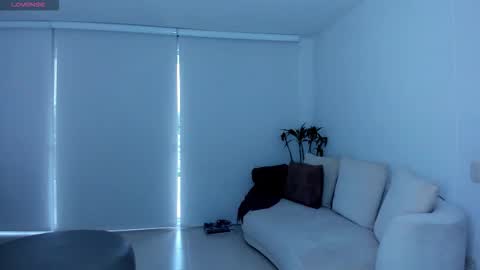 danna online show from 10/14/25, 11:33