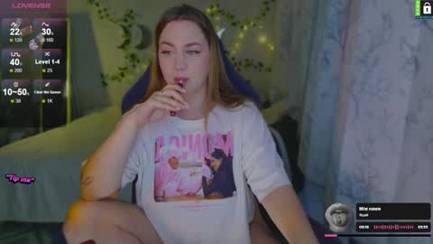  Lina  online show from 11/23/25, 06:30