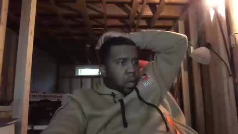 Bogarcon234 online show from 10/10/25, 06:07