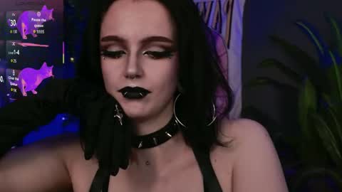 Snapshot of bogemabella chatting on 05/23/26, 10:58 Your Mistress Bella online show from 05/23/26, 10:58