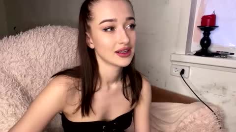 bohemia777 online show from 04/01/26, 01:52