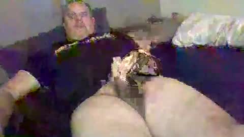 emilio online show from 11/22/25, 02:16