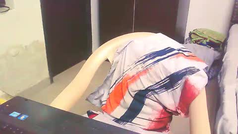 Chris B online show from 10/10/25, 01:32