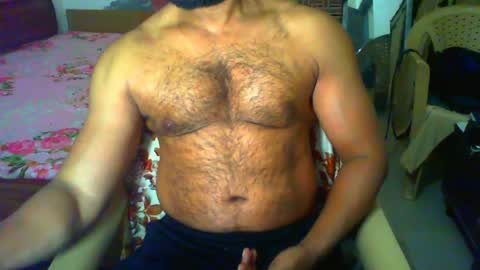 Chris B online show from 04/09/26, 01:05