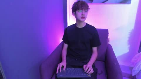 Boleyn online show from 02/09/25, 01:03