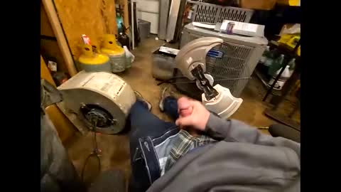 bombinshaman online show from 12/04/25, 04:38