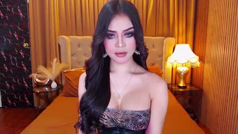 Snapshot of bombshellanita chatting on 09/28/25, 11:48 bombshellanita online show from 09/28/25, 11:48