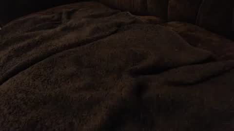 Snapshot of bomm65 chatting on 11/05/25, 04:18 Bomm65 online show from 11/05/25, 04:18