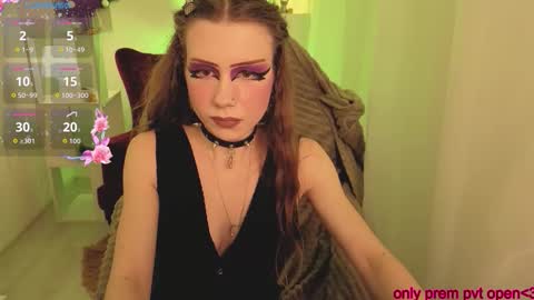 Karen online show from 12/15/25, 04:00