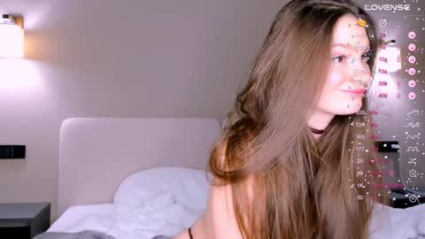 Snapshot of bondgirl4fun chatting on 02/06/25, 05:30 Olly online show from 02/06/25, 05:30