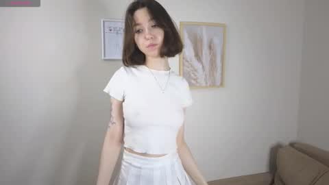 bondistar online show from 10/28/25, 01:25