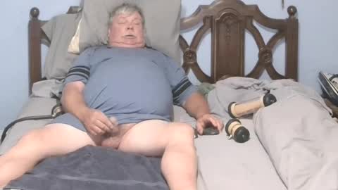 Snapshot of boner1961 chatting on 06/24/26, 08:46 boner1961 online show from 06/24/26, 08:46