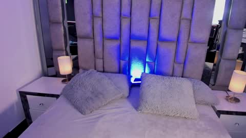 bonet_iris online show from 04/20/26, 07:15