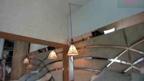 bonet_iris online show from 07/03/26, 11:05