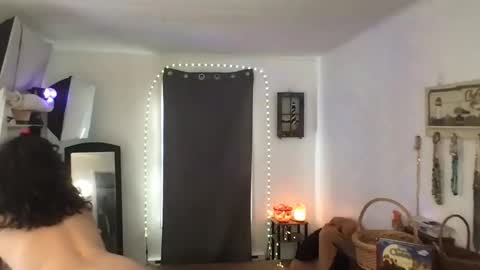 Snapshot of bonfirebonnie chatting on 12/12/24, 02:55 Bonnie online show from 12/12/24, 02:55