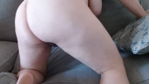 Snapshot of bongmamabear chatting on 06/07/26, 06:33 bongmamabear online show from 06/07/26, 06:33