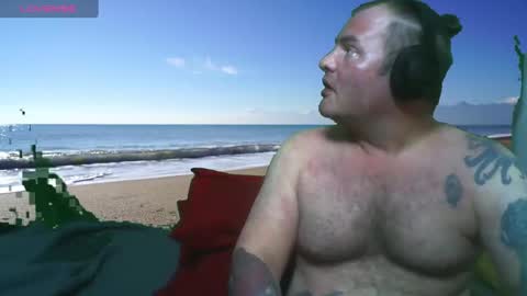 Snapshot of bongolian chatting on 01/10/25, 05:37 SkullBone online show from 01/10/25, 05:37