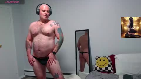 Snapshot of bongolian chatting on 09/20/25, 04:57 SkullBone online show from 09/20/25, 04:57