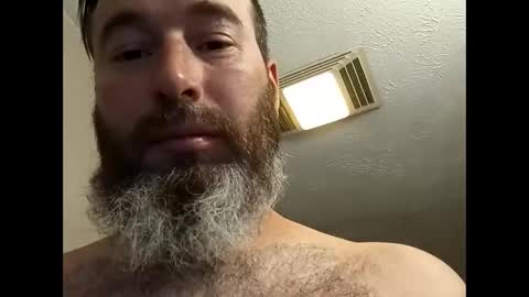 Snapshot of bongripingclitlicker chatting on 01/21/25, 05:38 bongripingclitlicker online show from 01/21/25, 05:38