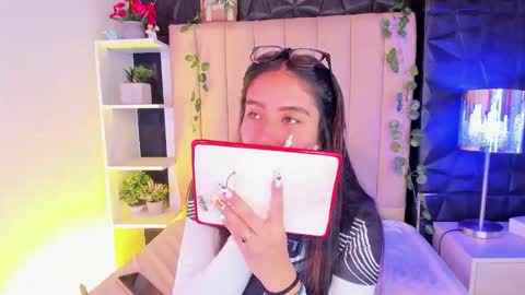 bonnali_lune online show from 02/07/26, 07:50