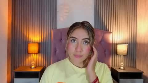 bonnali_lune online show from 03/21/26, 10:13