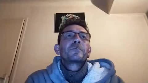 bonnequeue53 online show from 02/25/26, 06:28