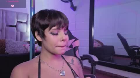 Bonnie Anderson  online show from 12/01/25, 09:09