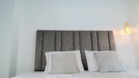 Bonnie online show from 10/25/25, 06:32