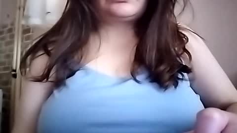 Bonnie online show from 04/19/26, 09:41