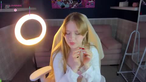 Bonnie online show from 04/18/26, 12:03