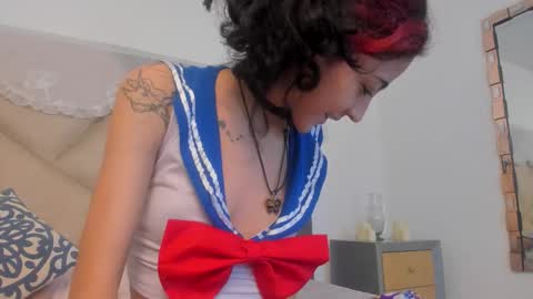   online show from 10/28/25, 12:25