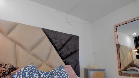   online show from 02/05/26, 12:04