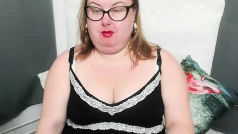 Bonnie online show from 12/13/24, 05:16