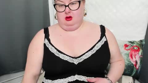 Bonnie online show from 12/18/24, 10:30