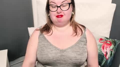 Bonnie online show from 02/04/25, 07:51