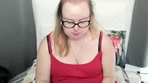 Bonnie online show from 09/29/25, 11:15