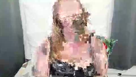 Bonnie online show from 10/18/25, 04:48