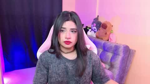 Karen online show from 12/18/25, 04:40